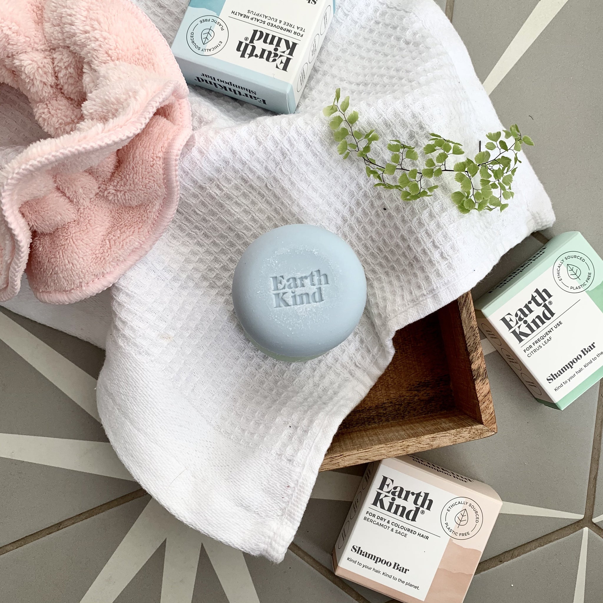 Earth Kind | Tea Tree & Eucalyptus Shampoo Bar for Improved Scalp Health