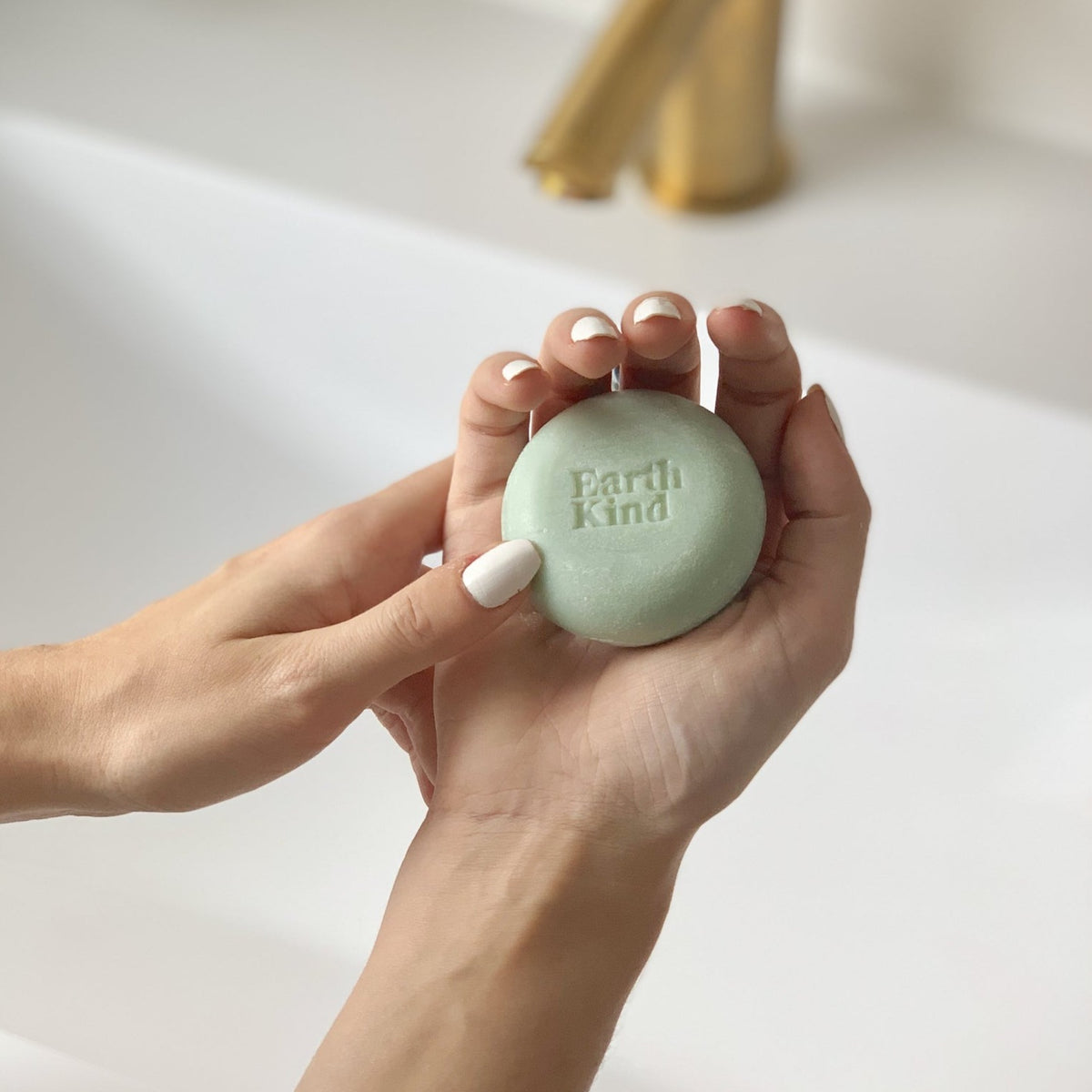 Earth Kind | Citrus Leaf Shampoo Bar for Frequent Use